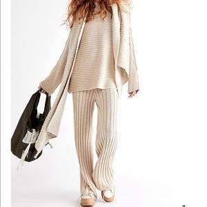 Free People Imogene Sweater Set SX- selling as pair